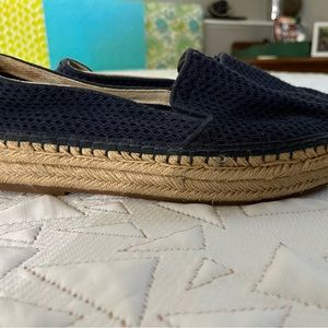 Splendid navy blue espadrilles size 8